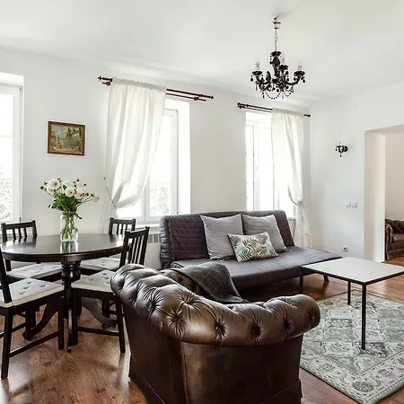 Authentic Vokieciu Old Town Apartment Vilnius